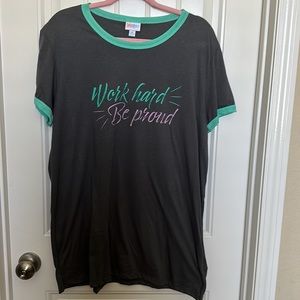 NWT LuLaroe Liv T shirt Sz XL